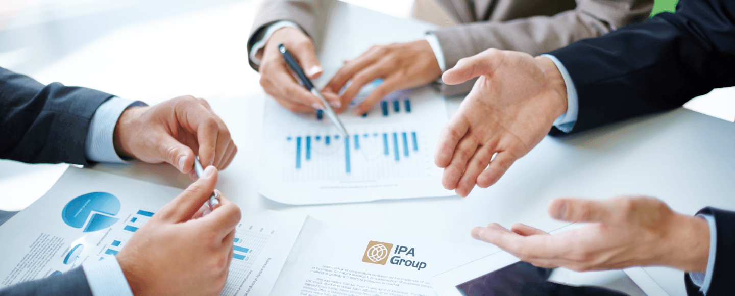 Cột mốc niêm yết & Phát triển